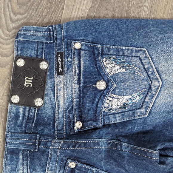 EUC Miss Me Jeans Angel Jeans - Picture 4 of 7